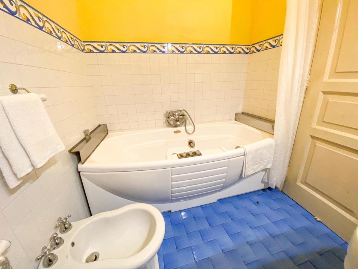 Dependance Royale Bed & Breakfast Caserta Eksteriør bilde