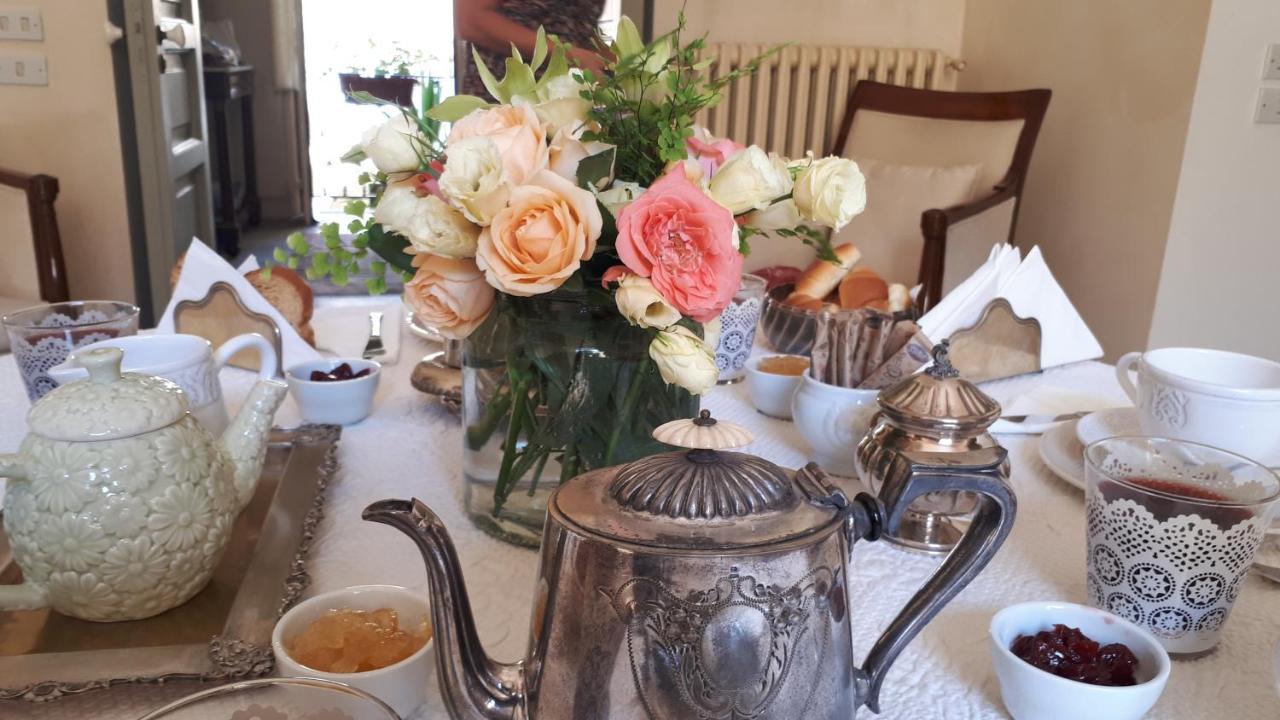 Dependance Royale Bed & Breakfast Caserta Eksteriør bilde