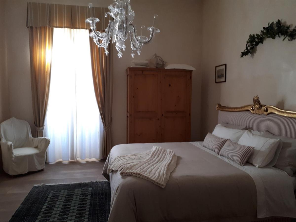 Dependance Royale Bed & Breakfast Caserta Eksteriør bilde